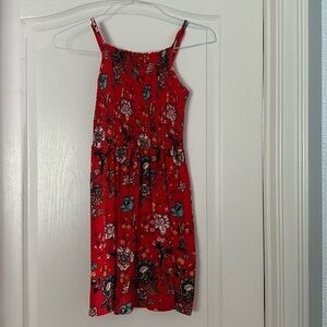 Red summer, very stretchy material